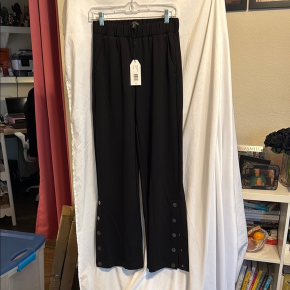 ✨ Universal Standard Novelty Button Pants |NWT| size M - Picture 2 of 10